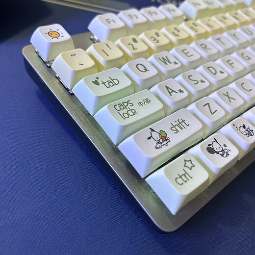 
Logitech K845 mechanical keyboard mechanical key shaft wired mechanical keyboard e-sports game Ti-desk external laptop 104-key full-size single-light commercial model G102 set K845 Pacchard dog-green shaft