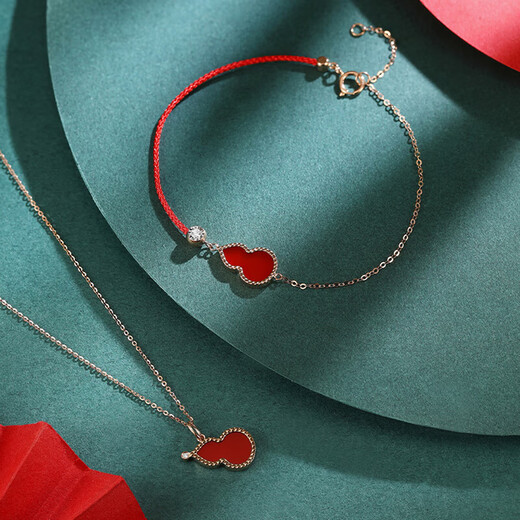 Chiba Jewelry 18K gold diamond chalcedony pendant for women without chain Fulu double birthday gift gold weight about 0.33g