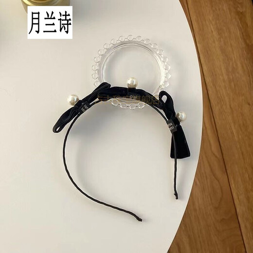 Velvet pearl hoop, Hepburn style bow, elegant decoration, sweet retro French style hoop, simple girl student headband, elegant, delicate and versatile. One black pearl hoop.