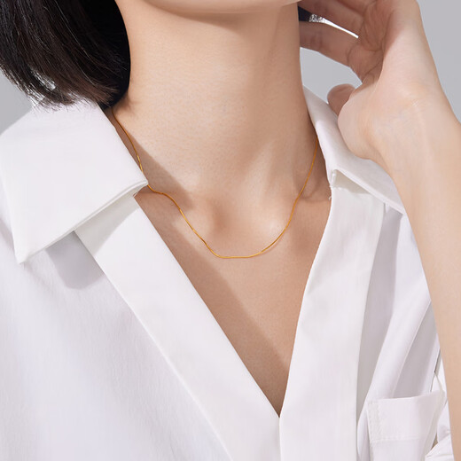 Safir 18K gold snake bone chain necklace for women, personalized color gold plain chain clavicle chain for girlfriend’s birthday gift, K yellow, about 43cm