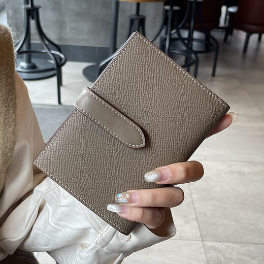 护照夹女护照保护套出国旅行护照包证件收纳多功能卡包便携式 卡其色