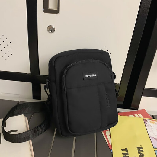 IROYA single shoulder crossbody bag small backpack men's chest bag men's waist bag small shoulder bag men's small bag casual sports mobile phone bag black