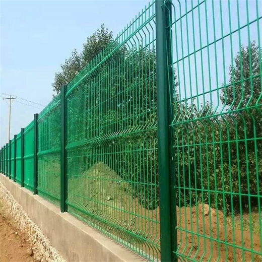 鑫绿源桃型柱护栏网围栏别墅小区围墙护栏加粗加厚铁丝网围栏护栏防护网 1.5米高*3米长 丝径5.0mm粗