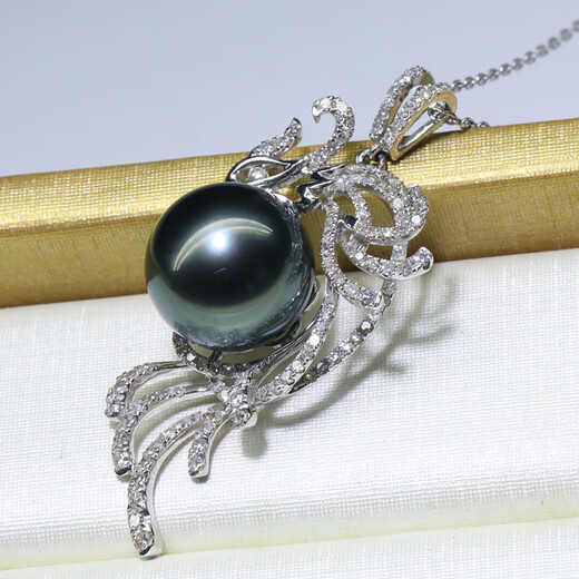 Moh's Tahitian seawater black pearl 18K gold set with diamonds, perfect round, flawless quality, customized model, shipped in 10-15 days Tahitian black pearl pendant 13-14mm