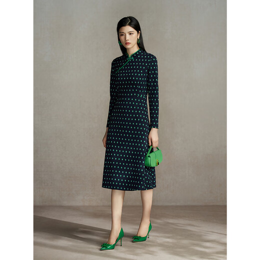 Розовый и голубой гардероб Новый китайский стиль улучшенное писем Cheongsam Polka Dot Letter Play для женской осень и зимней вязаной юбки 535Z695 чернила и мытья синяя xl