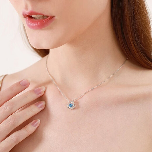 Ifandi platinum necklace for girls PT950 platinum fashion jewelry Chinese Valentine's Day birthday gift for girlfriend and wife Platinum beating heart necklace blue