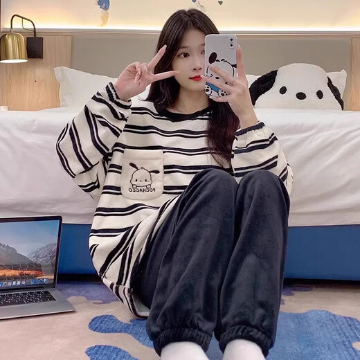 
Xuanfanduo pajamas for women in winter, coral velvet thickened plush long sleeve cute loose flannel home clothing set for outside 679# M 75-100Jin [Jin equals 0.5 kg]