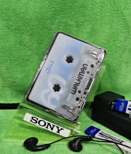 EX621 EX677 Drive de cinta Walkman Walkman Internet Celebrity Sony EX610 Tipo translúcido