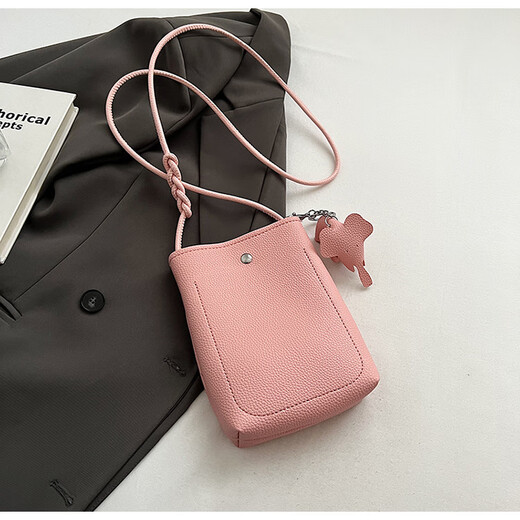 Qiaoyi weiches Leder süße kleine Elefant-Tasche Frauen neue One-Shoulder Crossbody Mobiltelefontasche High-End Nischen-Mode-Mobilfunk-Mobiltelefon-Tasche gelb-inklusive kleine Elefantenanhänger