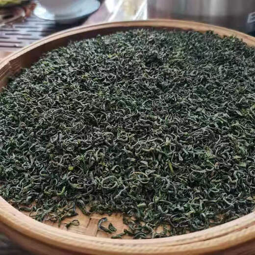 Gannan Meizhou Alpine Clouds and Mist Green Tea Young Buds Spring Tea 2024 Green Tea New Tea Green Tea King Special Grade Sufficient Sunshine