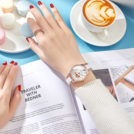 GEMAX Chinese Valentine's Day gift for girls to give to girlfriend on birthday, practical watch bracelet necklace for wife for anniversary, Love rose gold diamond gift box three-piece set