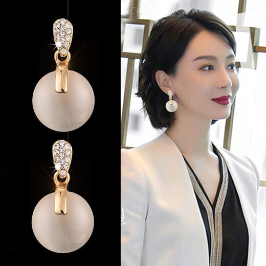 Danbi earrings for women new style trendy and high-end gift temperament versatile silver needle earrings for girlfriend and wife birthday gift off-white earrings