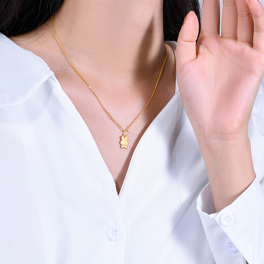 Chow Tai Fook Love Bunny Biscuit Rabbit Foot Golden Gold Anhänger Geburtstagsgeschenk (Arbeitsgebühr: 160 Preis) EOF690 Fuß Gold ungefähr 1,30g