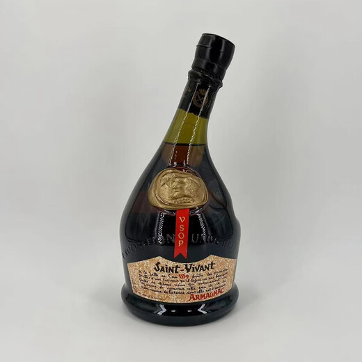 Camu Französisch importierte ausländische Wein Cognac Saint-Vifan gegen Evans Brandy