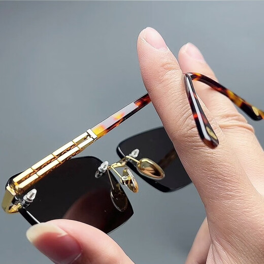 Steinspiegel echte Kristall Steingläser Kristall Sonnenbrille Sonnenbrille Fahrer Fahrspiegel Steinspiegel Super klar kühle Augen auffällige 736-Grau-Rahmengeschäft [60-40]