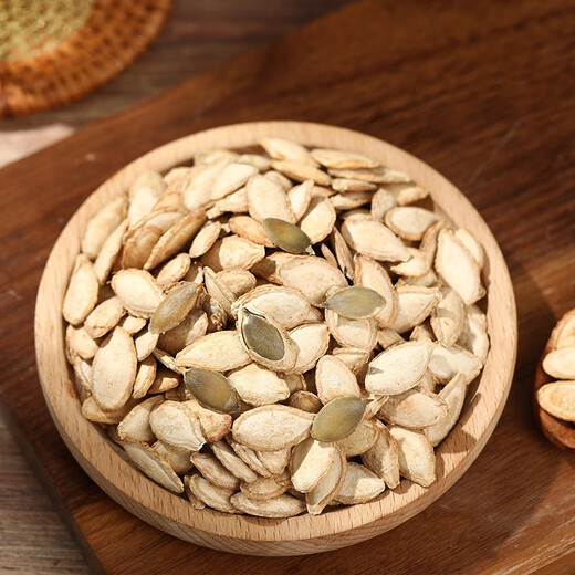 Ke Shangying [Yulin Pavilion] Northern Shaanxi rough pumpkin seeds bag salt-baked casual snacks Pumpkin seeds roasted 728 grams