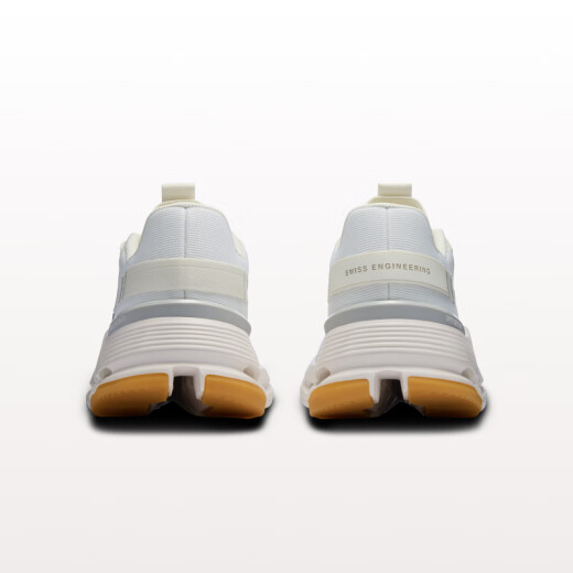 Auf AO Cloudnova Form 2 Männer lässige Sneaker weiß/Elfenbein weiß/Elfenbein 42