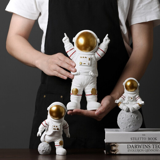 Tang Dynasty (Tangchao) Kreativer Astronaut kleine Ornamente Desktop -Raumleiter Wohnzimmer TV -Schrank Kinderzimmer Dekoration Wohndekoration Astronaut Angel Stars