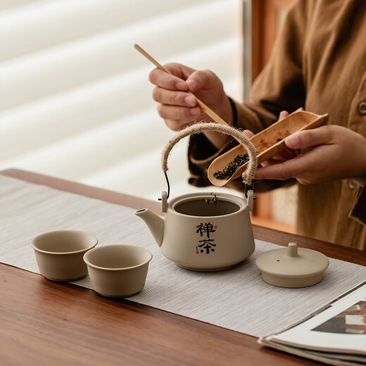 Small set dormitory home coarse ceramic nostalgic Kung Fu tea set one pot two cups tea-making teapot kettle one pot two cups