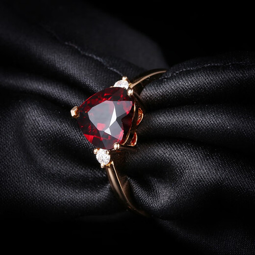 Tingliang Jewelry Heart-shaped 3.6 carat natural garnet ring 18K rose gold set with diamond colored gemstone ring No. 10 to 20 in stock