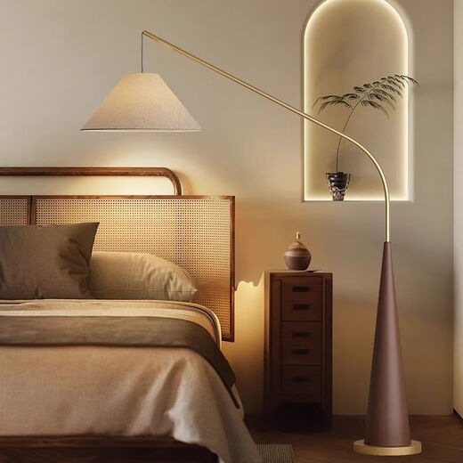 Zhong Shuai French living room wabi-sabi, antique style floor lamp, Internet celebrity fishing lamp, modern simple sofa atmosphere lamp, vertical lamp, walnut lamp body + white lampshade