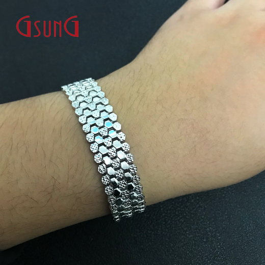 GsunG platinum men's bracelet is stylish and new, wide and large PT950 women's bracelet is fashionable and shiny. Priced by gram. Contact before bidding.