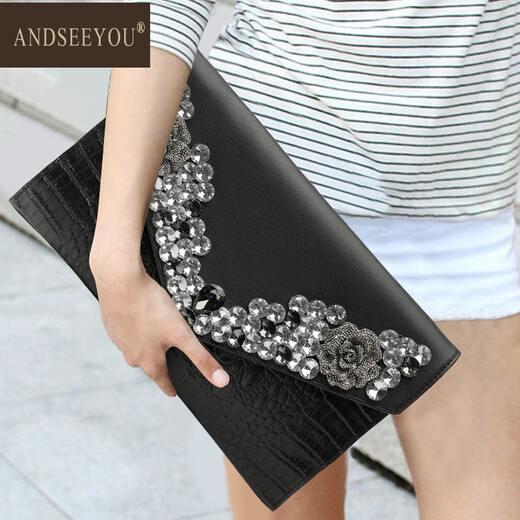 
ANDSEEYOU Fashion Bag Women's 2025 New Leather Clutch Women's Banquet Dress Bag Diamond Clothing Cropped Women's Dinner Bag White