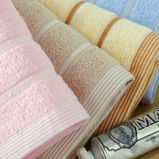 Boîte cadeau de serviette Grace Coton pur épaissage de pack unique enragée pour les hommes et les femmes adultes absorbant l'eau de protection de travail de fêtes de fêtes