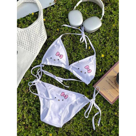 Couir noir en cuir noir HELLOKITTY HALTER LABLE de cou poitrine poitrine bikini fille chaude de maillot de bain Sous-vêtements Sous-vêtements 834 ensemble en deux pièces, une taille unique