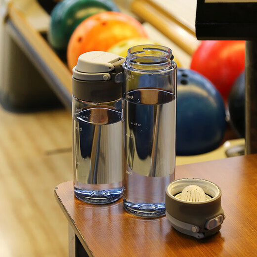 LOCK&LOCK one-touch sports water cup plastic cup outdoor portable water bottle with handle scale men's and women's cup blue 550ml