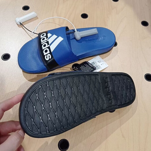 Zapatillas adidas zapatillas para hombres zapatos para mujeres verano nuevos zapatos de playa al aire libre sandalias ligeras de una sola línea GV9713 39