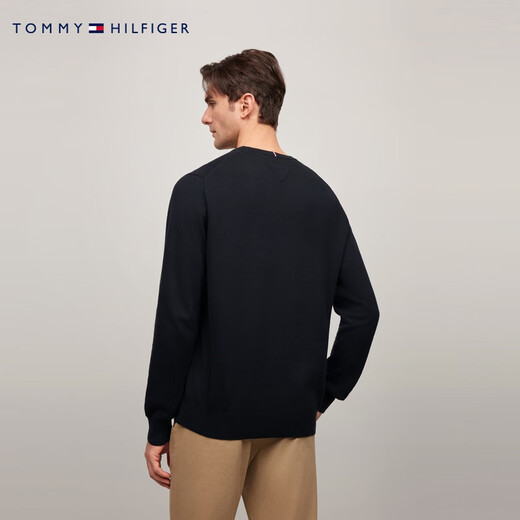 TOMMY HILFIGER solid color V-neck autumn and winter men's pure cotton business casual simple embroidered logo bottoming sweater sweater solid color round neck - black 012 S (recommended 120-135Jin Jin equals 0.5 kg)