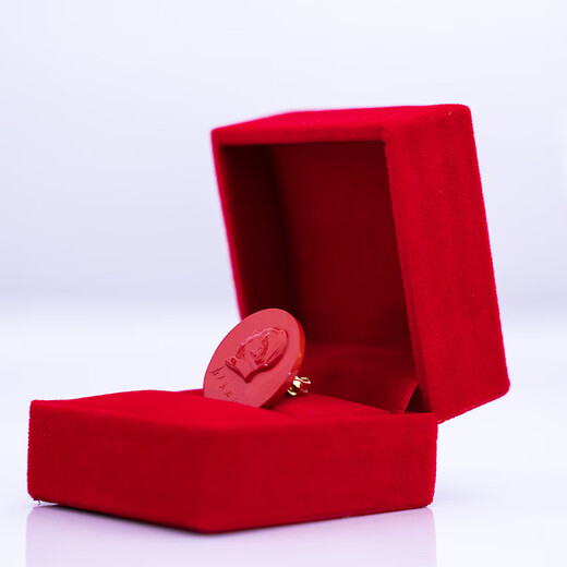 Red Travel Old Capital Fashion Creative Red Great Man Leader Leader Cinnabar Grandpa Mao великолепный брошь