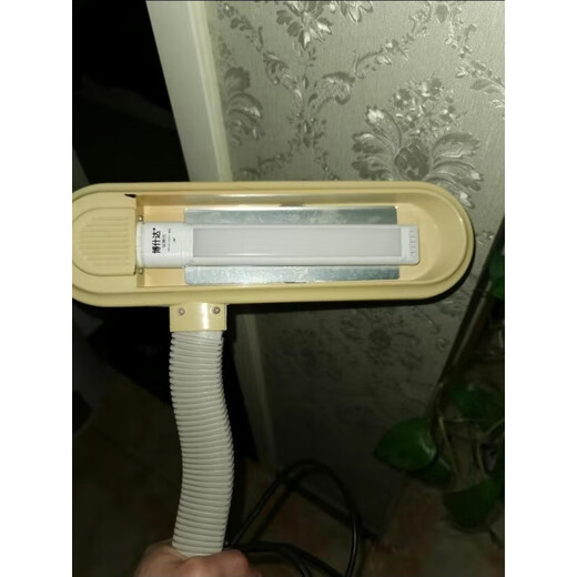 BOSDA desk lamp LED integrated 220V color temperature two-pin eye protection lamp 3W5W warm white 3W natural light 16.5cm (one pack)