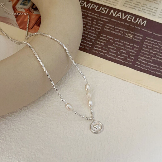 Yinruitai s925 sterling silver Korean broken silver freshwater pearl love necklace female niche design high-sensitivity clavicle chain xl1178 925 silver