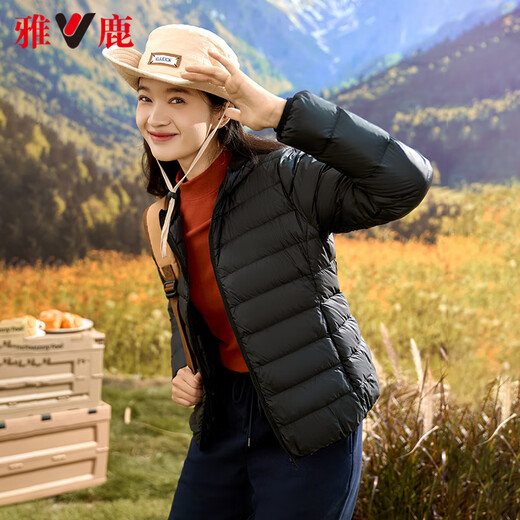 雅鹿轻薄羽绒服女秋冬季时尚短款户外运动连帽小个子红色外套女