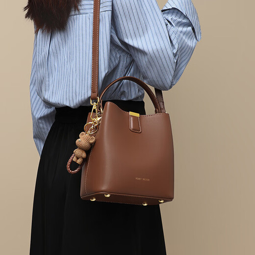 viney cowhide bag women's bag brand bucket bag light luxury one-shoulder crossbody bag birthday Chinese Valentine's Day gift for girlfriend