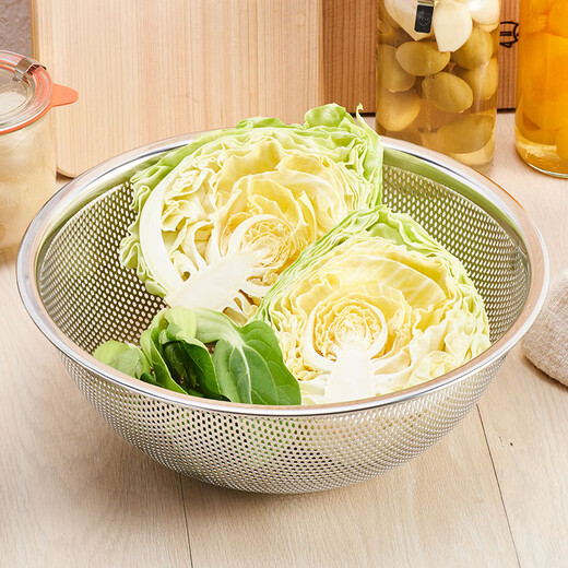 
YOSHIKAWA imported Yoshikawa 304 stainless steel egg beating basin, vegetable basin mixing bowl with handle filter drain basin filter water SJ1391 stainless steel basin 14cm (pay scale)