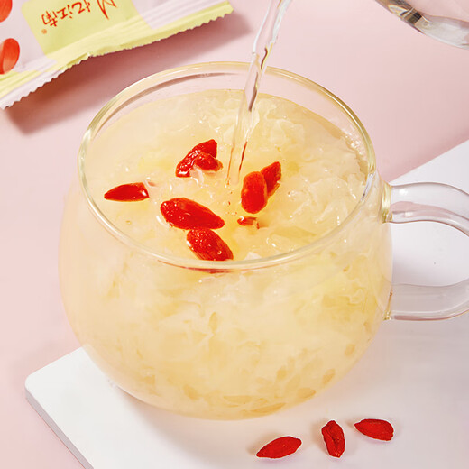 Recalling Jiangnan Bird's Nest and Tremella Soup, ready-to-eat no-cook breakfast meal replacement 90g scented tea instant health tea as a gift for your girlfriend