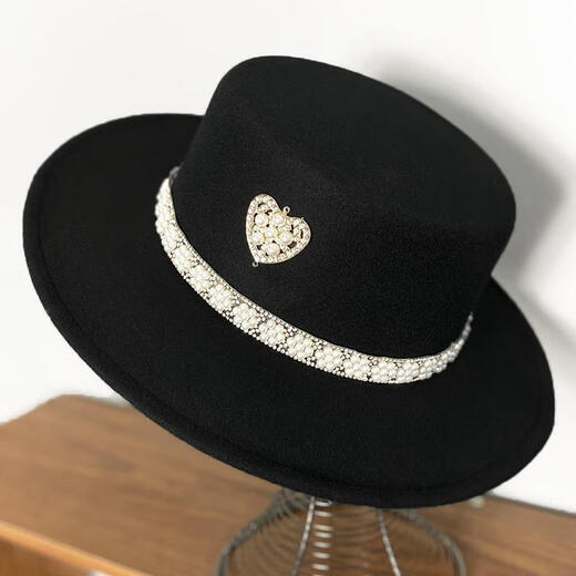 Xishengduo Spring and Autumn Versatile Celebrity Pearl Rhinestone Love Flat Top Jazz Hat Temperament Internet Celebrity Woolen Gift Hat Women's Fashion White M (56-58cm)