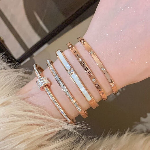 Yuying rose gold titanium steel bracelet for women, high-end bracelet, zircon bracelet, imitation rose gold pigment ring bracelet, hand accessories, starry sky and diamond bracelet, rose gold, titanium steel