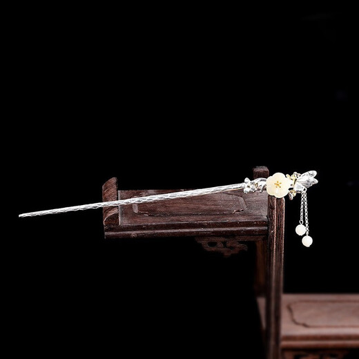 Yinyu hairpins for women, ancient style tassel hairpins, hairpins, step-shaking Hanfu headwear, birthday gifts for girlfriends and wives, Dielian flower hairpins