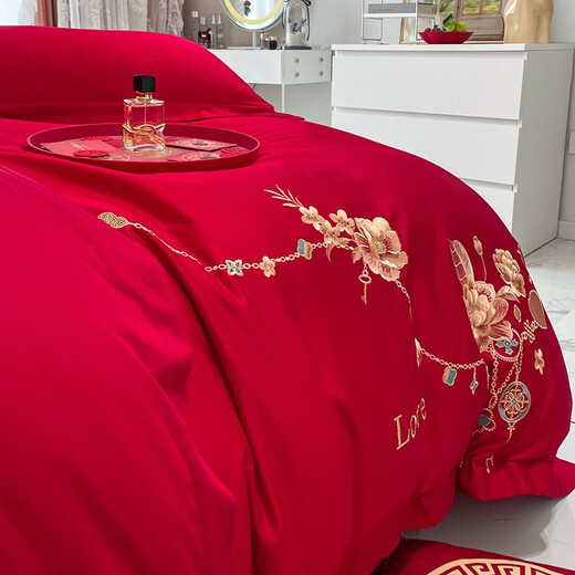 Antarctic wedding four-piece set of grinding tribute satin thickened big red wedding dowry Chinese wedding quilt full set, romantic 1.5-1.8 meters bed four-piece set (quilt cover 200*230)