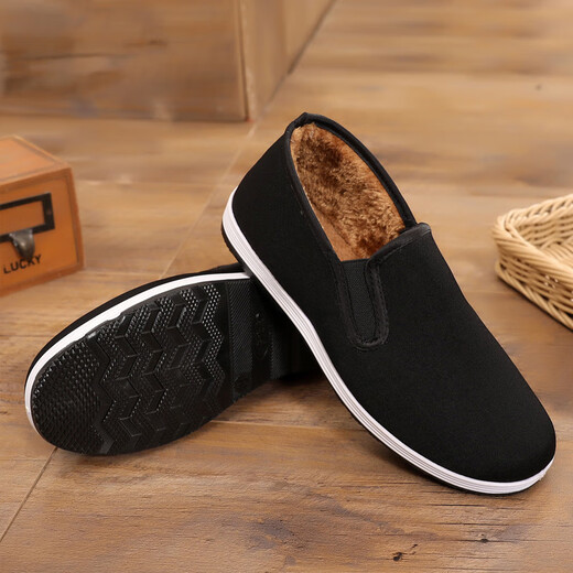 Old Beijing cloth shoes men's winter velvet thickened warm cotton shoes men's slip-on soft-soled work shoes anti-slip shoes for the elderly black-soled cotton shoes 40