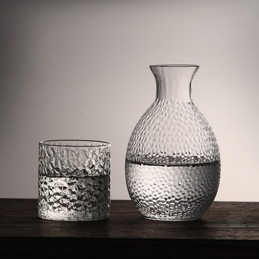 Chuxue Japanese-style glass liquor cup 2 for two families, light luxury high-looking small 100ml drinking cup set, dragon scale wine cup 2 pieces