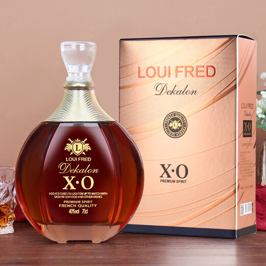 Louis Fred French Importado XO Wine XO Brandy Louis Fred Dikaren 40 grados de licores Regalo 700ml Caja de regalo individual 700ml 1 botella