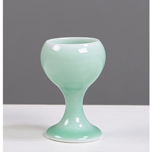 Fengge original celadon wine cup, Chinese celadon wine set, white wine cup, yellow wine cup, goblet, spirit cup, ceramic wine cup, household Japanese wine cup, small wine cup, bamboo newspaper peace cup
