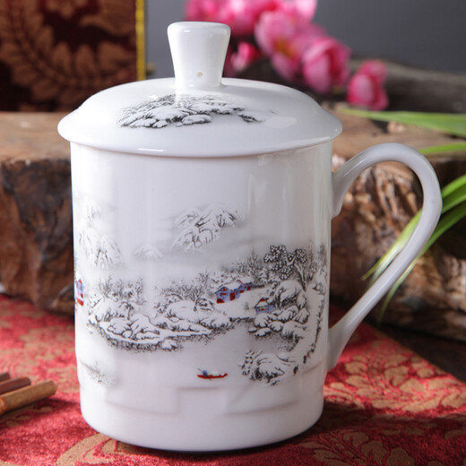 Tao Xianghui Tao Xianghui Jingdezhen ceramic tea cup with lid bone china water cup drinking tea cup blue and white porcelain office cup 499ml snow scene