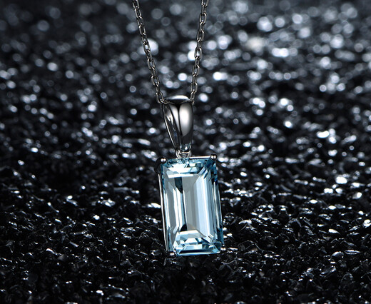 Millai Natural Colored Treasure 3.8 carat Aquamarine Pendant 18K Gold Colored Gemstone Women's Birthday Wedding Wife Gift Not Included Chain Necklace Can Be Customized