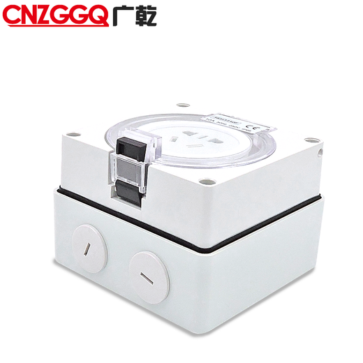 Guangqian Outdoor Outdoor Open montierte wasserdichte Steckdose, regenfeste Fünf-Loch-Steckdose, 10A-Plug-in-Board, Einfügungslinie, Open-Air, Kurzzeitblaseninvasion, Fünf-Leitung